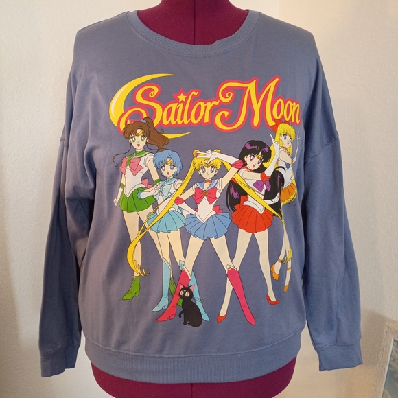 Sailor Moon Sweaters - Sailor Moon Graphic Sweatshirt XXL